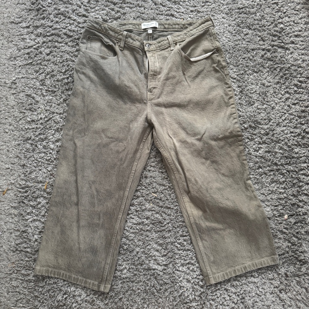 abercrombie and fitch 90s relaxed high rise jeans